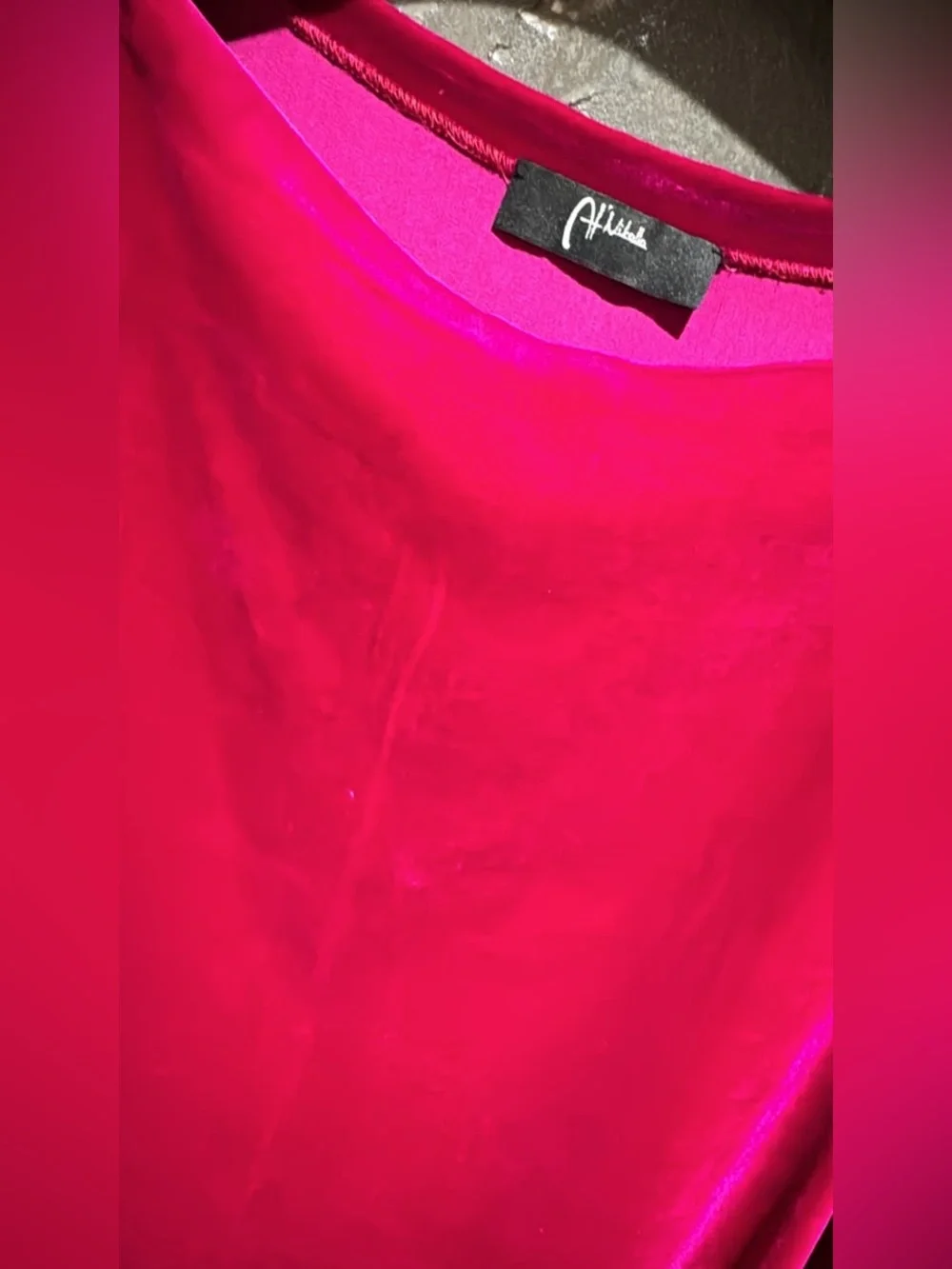 Source Unknown Hot Pink Velvet Top - Picture 2 of 6